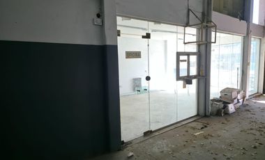 Galpón Deposito con  local en venta en Eva Peron 6000, ex cordoba. Rosario