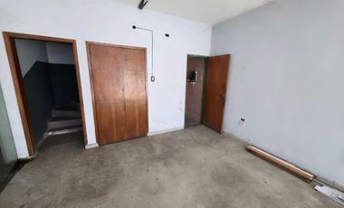 Galpón Deposito con  local en venta en Eva Peron 6000, ex cordoba. Rosario