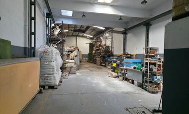 Galpón Deposito con  local en venta en Eva Peron 6000, ex cordoba. Rosario