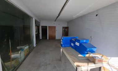 Galpón Deposito con  local en venta en Eva Peron 6000, ex cordoba. Rosario