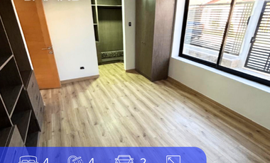 Moderna Casa 4 D 4 B en Puente Alto