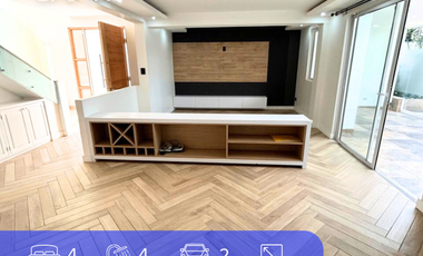 Moderna Casa 4 D 4 B en Puente Alto