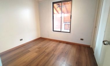 HERMOSA  CASA EN VENTA CON VISTA PANORÁMICA AL VALLE