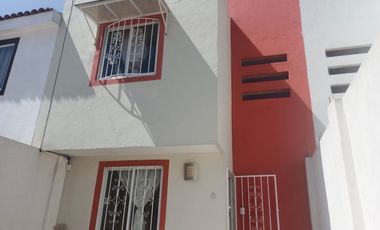 CASA EN RENTA EN CONJUNTO CERRADO LA NORIA III CUAUTLANCINGO