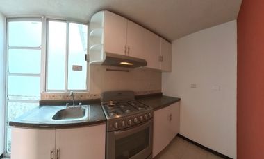 Casa en Venta - Fraccionamiento Fuentes del Molino - Sección Arboledas