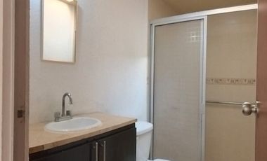 Casa en Venta - Fraccionamiento Fuentes del Molino - Sección Arboledas