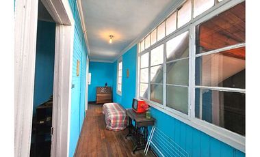 CASA 2 PISOS -4 DOR -1 BAÑO - PATIO