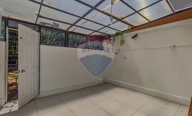 Amplia y comoda casa en Vitacura