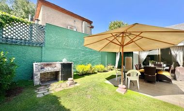 Casa en condominio-venta en Lo Barnechea