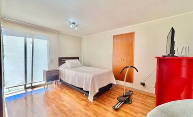 Casa en condominio-venta en Lo Barnechea