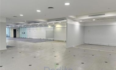 Local Comercial en Arriendo en Sector Sanhattan