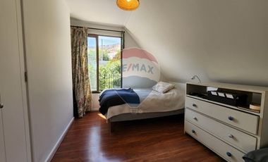 Arriendo casa con jardín y piscina en Chicureo