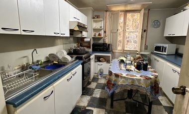 Casa en venta con gran terreno en Valparaíso