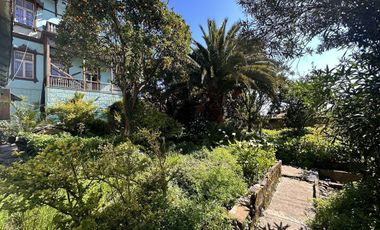 Casa en venta con gran terreno en Valparaíso