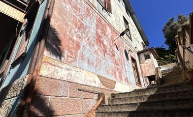 Casa en venta con gran terreno en Valparaíso