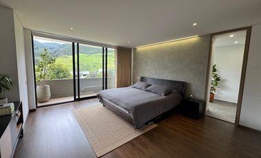 Vendo casa en Macadamia del Río, La Calera