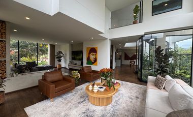 Vendo casa en Macadamia del Río, La Calera