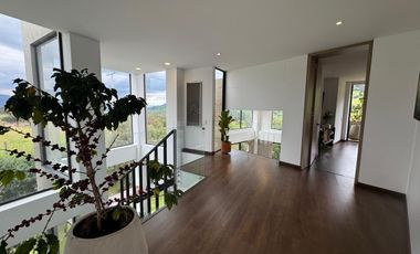 Vendo casa en Macadamia del Río, La Calera