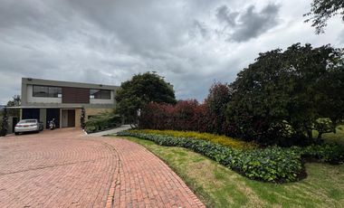 Vendo casa en Macadamia del Río, La Calera