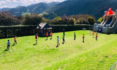 VENDO CASA LA CALERA - CASA DE CAMPO