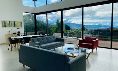 VENDO CASA LA CALERA - CASA DE CAMPO