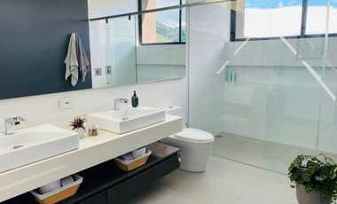 VENDO CASA LA CALERA - CASA DE CAMPO