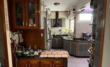 Departamento 3 ambientes en semipiso reciclado con 2 cocheras en venta - Wilde