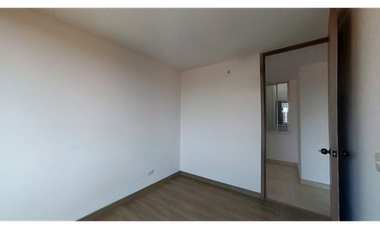 APARTAMENTO EN VENTA EN MADRID CONJUNTO OPALO