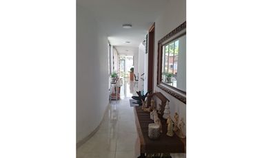 VENTA CASA CAMPESTRE SABANETA