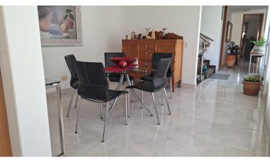 VENTA CASA CAMPESTRE SABANETA