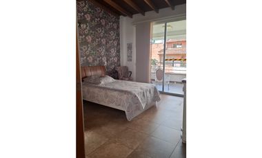 VENTA CASA CAMPESTRE SABANETA