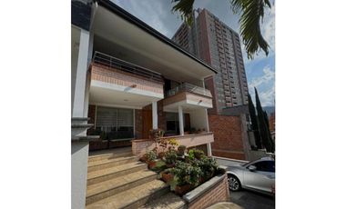 VENTA CASA CAMPESTRE SABANETA