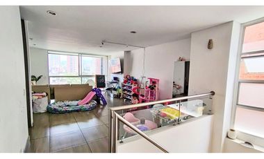 Vendo moderno Penthouse Duplex sector Zúñiga Envigado, linda vista!