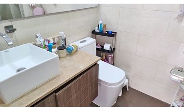 Vendo moderno Penthouse Duplex sector Zúñiga Envigado, linda vista!