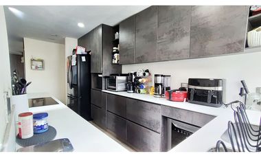 Vendo moderno Penthouse Duplex sector Zúñiga Envigado, linda vista!