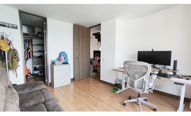 Vendo moderno Penthouse Duplex sector Zúñiga Envigado, linda vista!