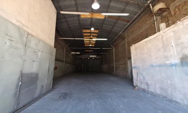 Galpón - Luis Guillon