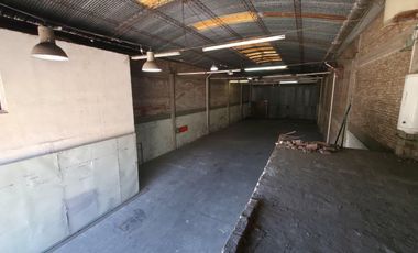 Galpón - Luis Guillon