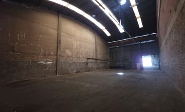 Galpón - Luis Guillon