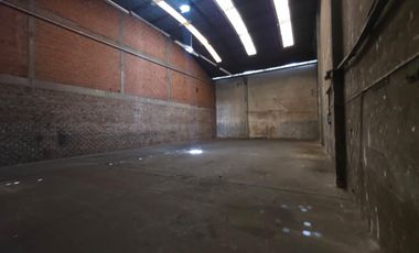 Galpón - Luis Guillon