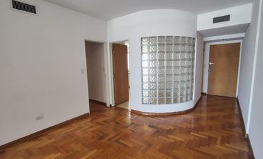 Alquiler departamento 4 ambientes con cochera en Caballito