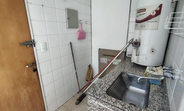 Alquiler departamento 4 ambientes con cochera en Caballito