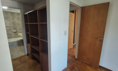 Alquiler departamento 4 ambientes con cochera en Caballito