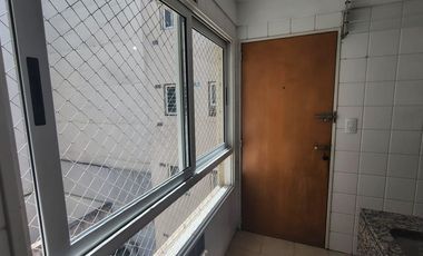 Alquiler departamento 4 ambientes con cochera en Caballito