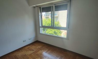 Alquiler departamento 4 ambientes con cochera en Caballito