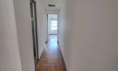 Alquiler departamento 4 ambientes con cochera en Caballito