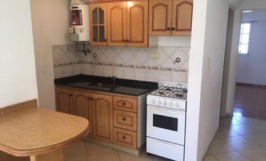 Departamento en Alquiler 2 Amb. c/ patio y Cochera - Ramos Mejia