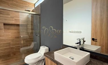 Espectacular casa en RENTA en Vistas Altozano