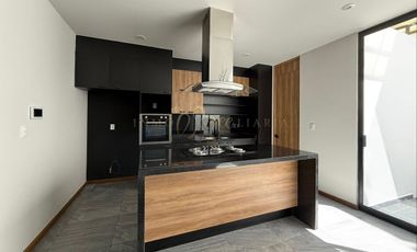 Espectacular casa en RENTA en Vistas Altozano