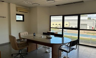 Depósito en Alquiler y Venta en Parque Ind. Pilar